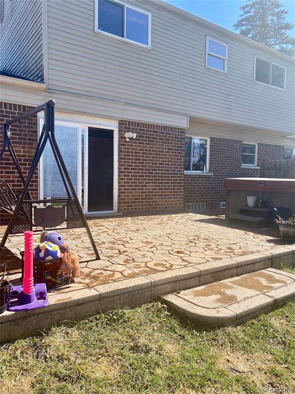 24816 Pamela Street, Flat Rock, MI 48134 — Photo 27
