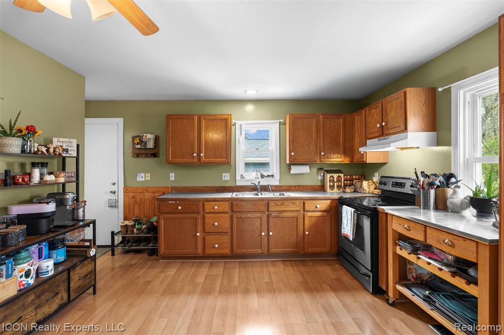 6093 Old State Road, North Branch, MI 48461 — Photo 11