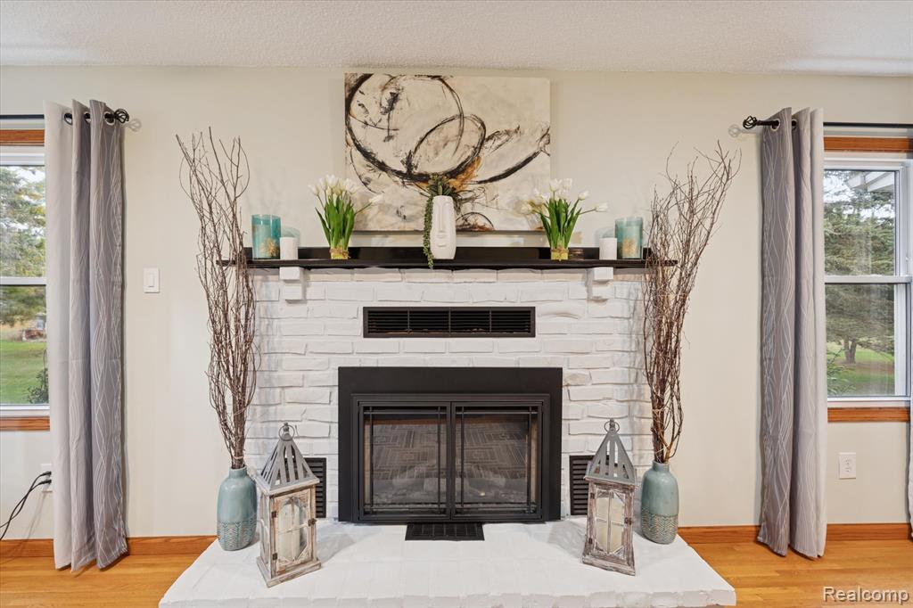 7233 W Lange Road, Fowlerville, MI 48836 — Photo 8