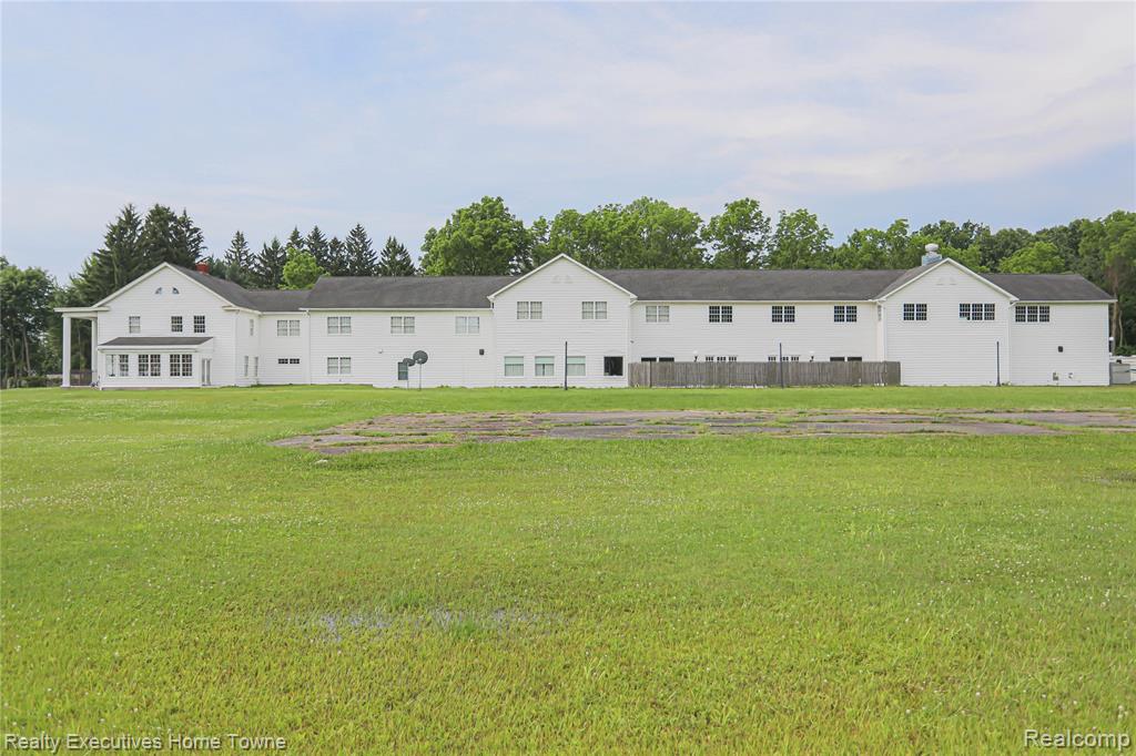 9334 River Road, Algonac, MI, 48001