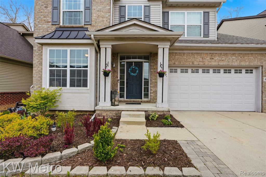 4953 W Stonegate Circle, Lake Orion, MI — Photo 3