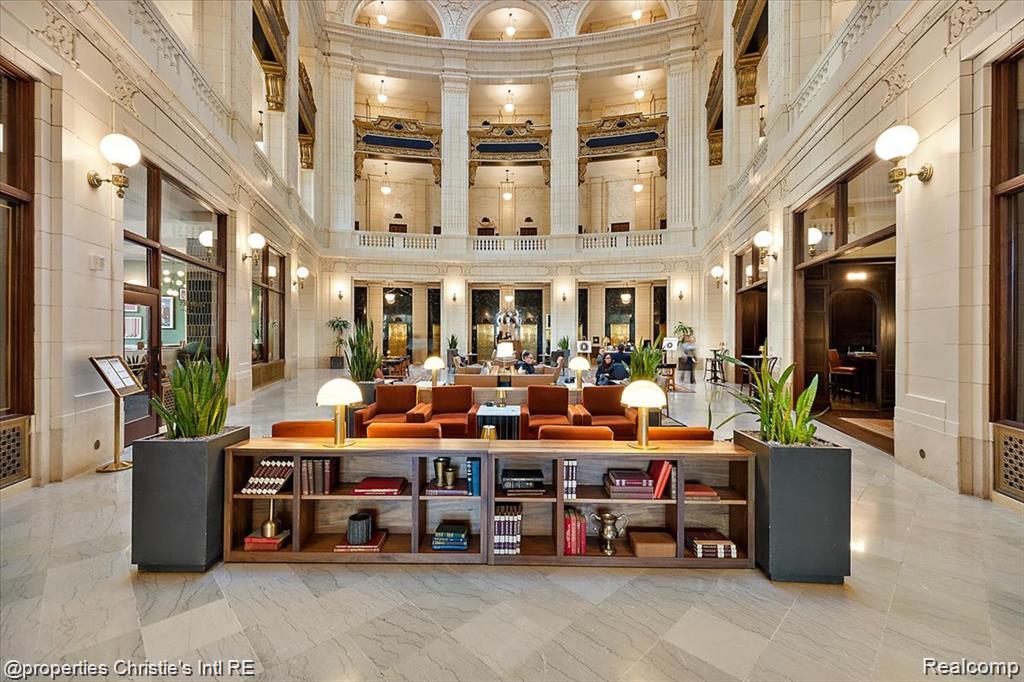 1 Park Avenue - Photo 3