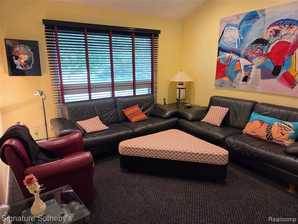 5274 Simpson Lake Road, West Bloomfield, MI 48323 — Photo 19