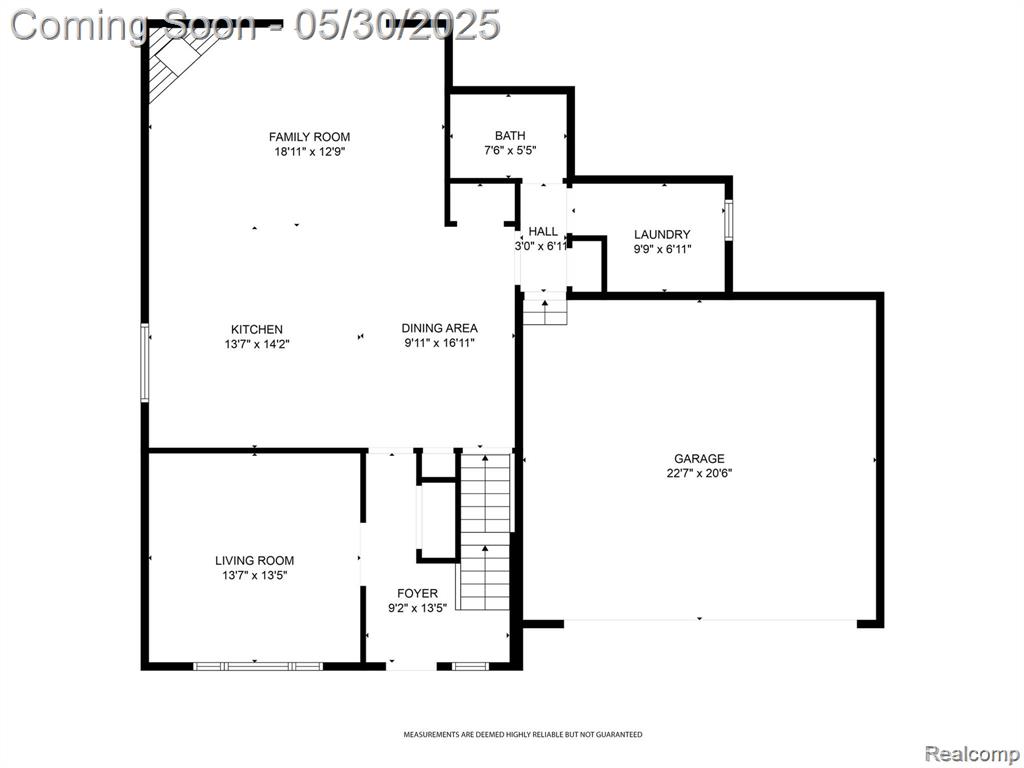 9267 Richfield, Livonia, MI 48150 — Photo 44