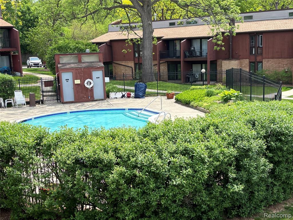 2405 Packard Street, 40D, Ann Arbor, MI 48104 — Photo 23