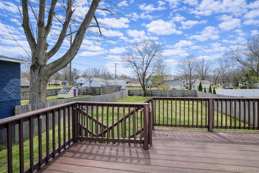 41890 E Ann Arbor Trail, Plymouth, MI 48170 — Photo 32