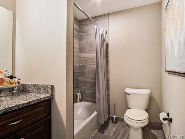 53558 CHAMPLAIN Street, Macomb, MI 48042 — Photo 20