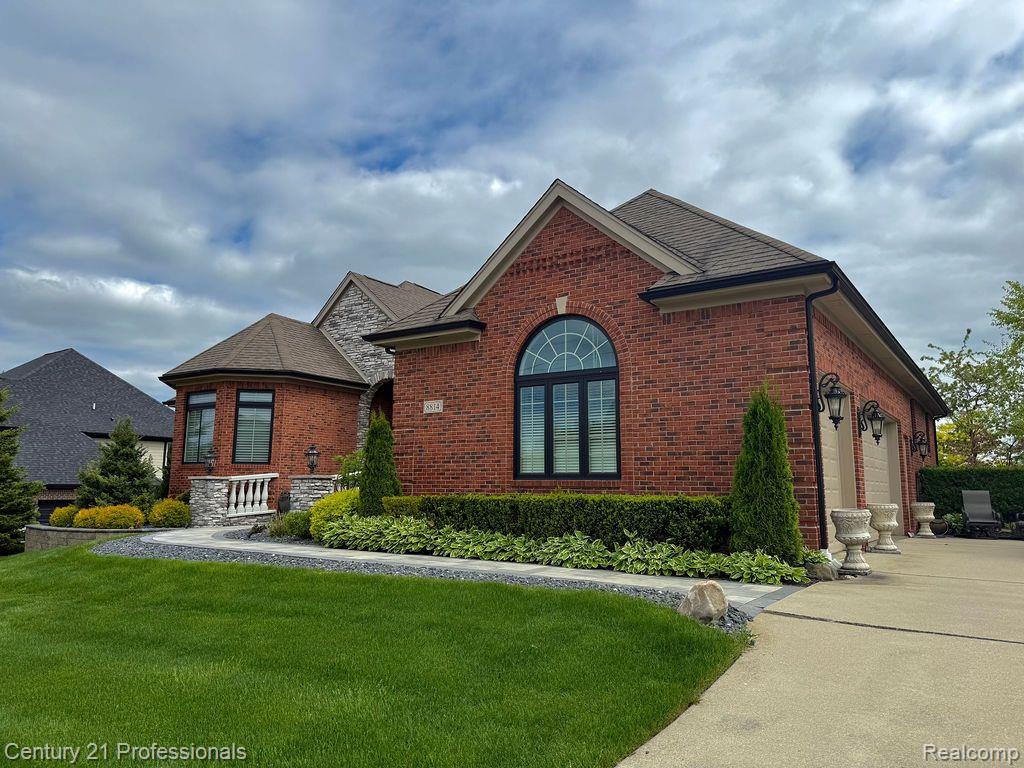 8814 PRESTWICK Lane, Washington, MI 48095 — Photo 4
