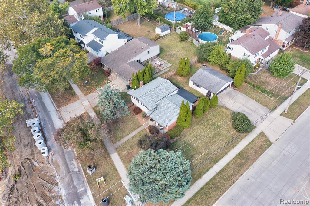 908 W Elmwood Avenue, Clawson, MI — Photo 42