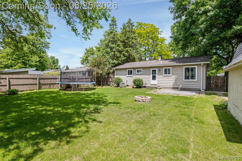 309 Crescent Avenue, Holly, MI 48442 — Photo 25