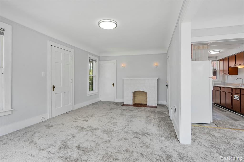 611 Emmons Boulevard, Wyandotte, MI 48192 — Photo 39