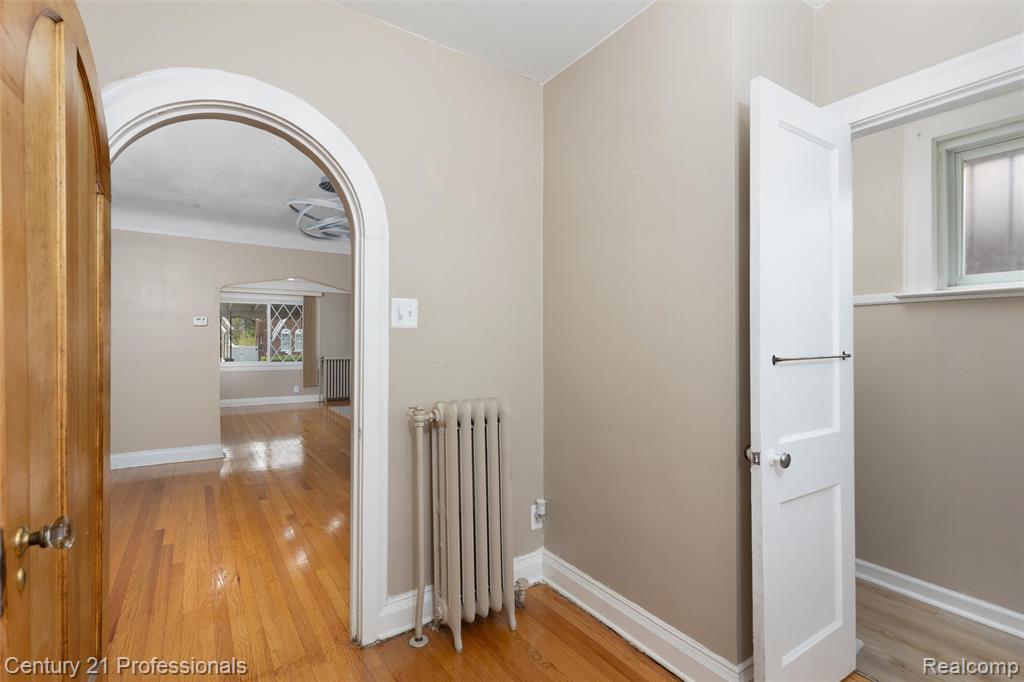 3322 Leslie Street, Detroit, MI 48238 — Photo 8