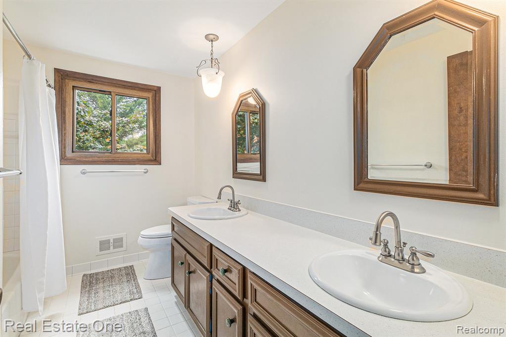 61631 Spring Circle Trail, Washington, MI — Photo 11