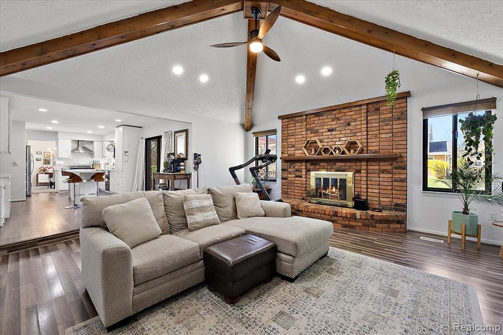 5277 Orchard Crest Drive, Troy, MI 48085 — Photo 15