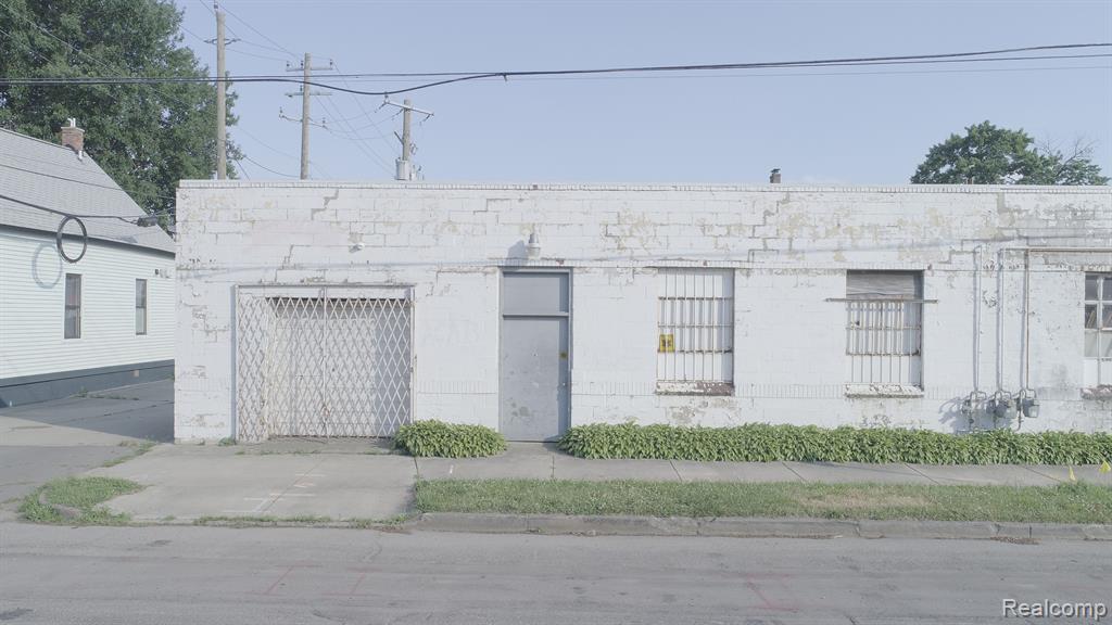 1798 WABASH Street - Photo 3