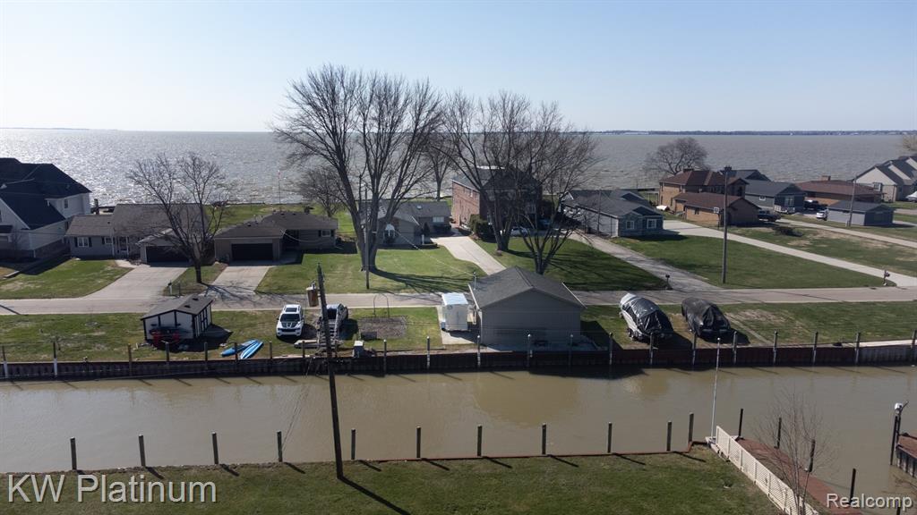 48218 Harbor Drive, Chesterfield, MI 48047 — Photo 4