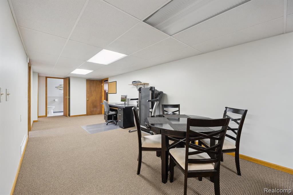 9762 Dickerson Court, South Lyon, MI 48178 — Photo 37