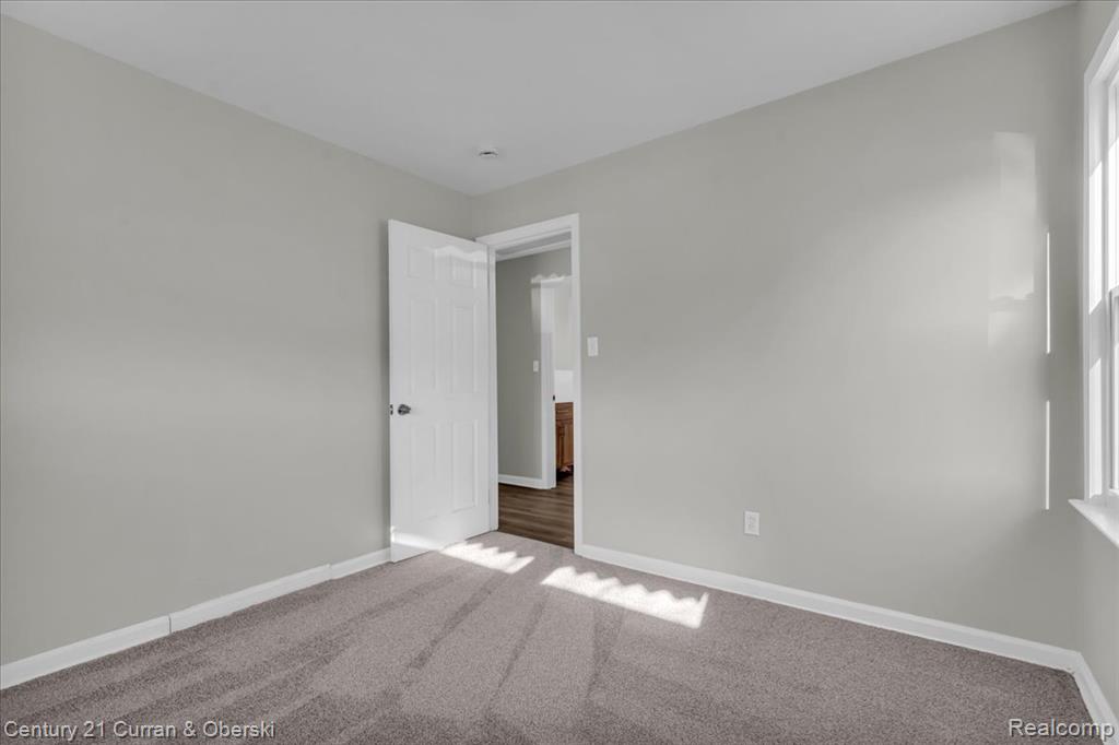 7011 Lozier Avenue, Warren, MI 48091 — Photo 12