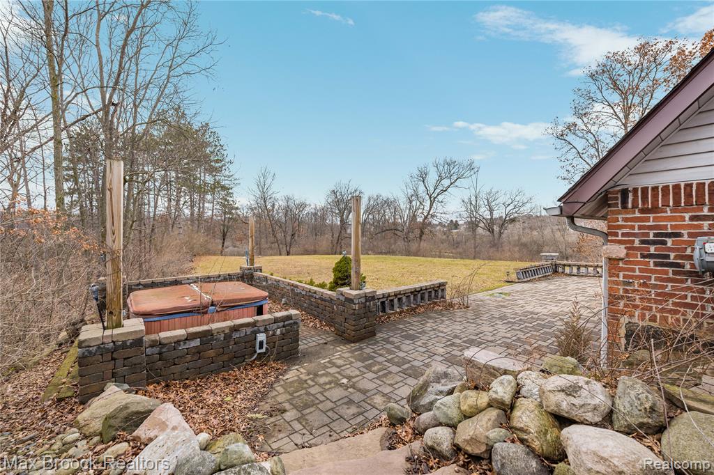5186 Pinckney Road, Howell, MI 48843 — Photo 44