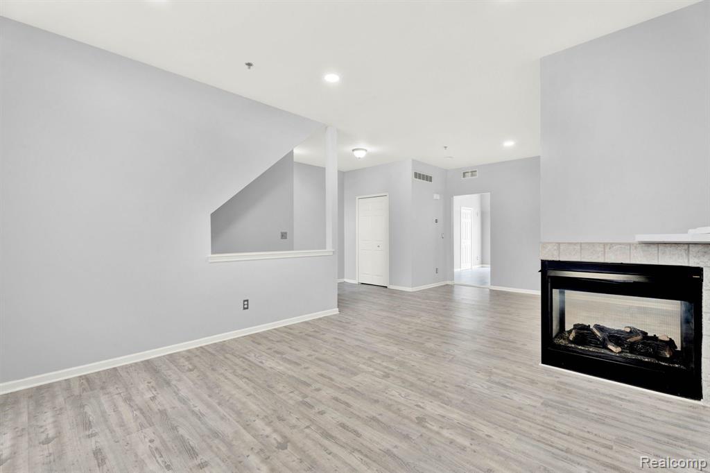 42849 Richmond Drive, Sterling Heights, MI 48313 — Photo 6