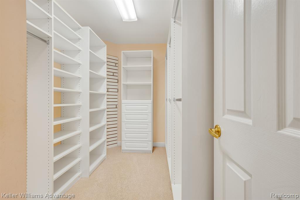 39438 VILLAGE RUN Drive, Northville, MI 48168 — Photo 23