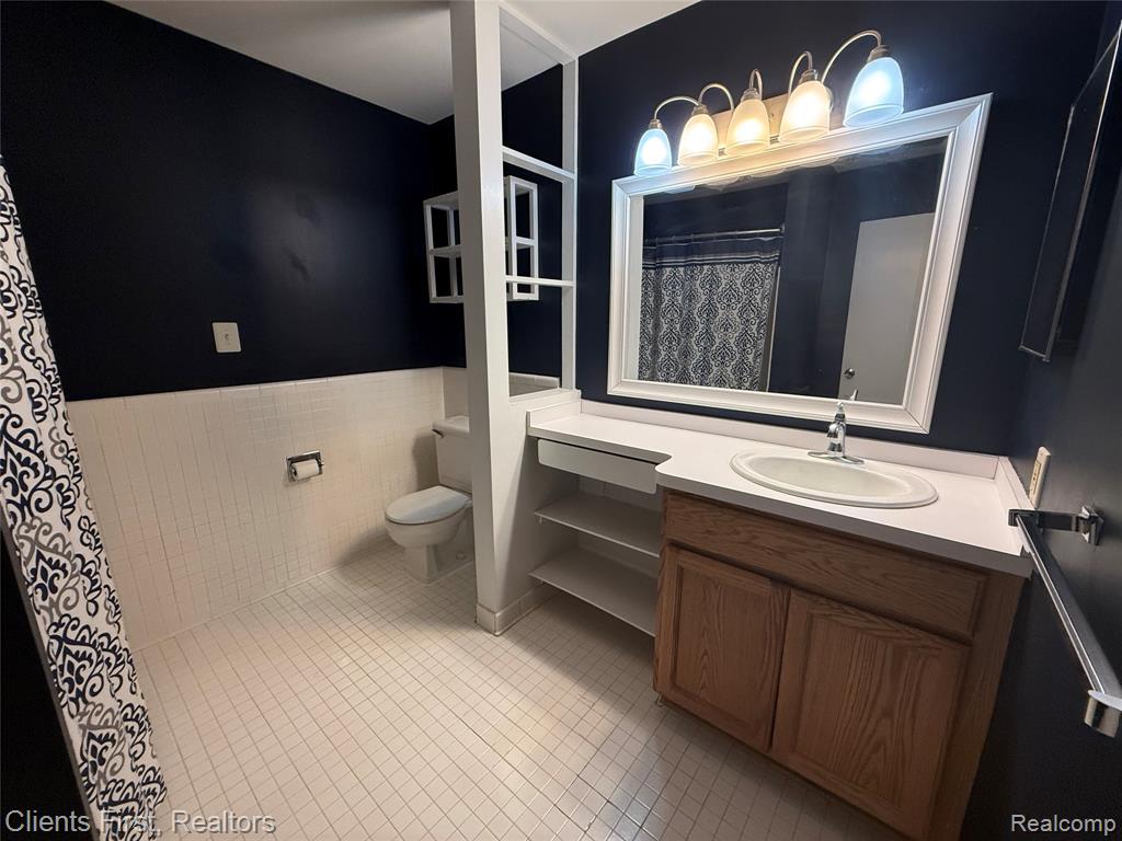 426 Fox Hills Drive N, 8, Bloomfield Hills, MI 48304 — Photo 13