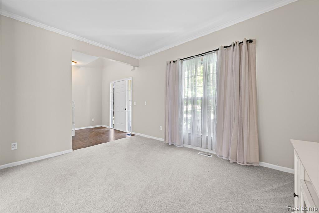 840 Cross Circle, Oxford, MI 48371 — Photo 18