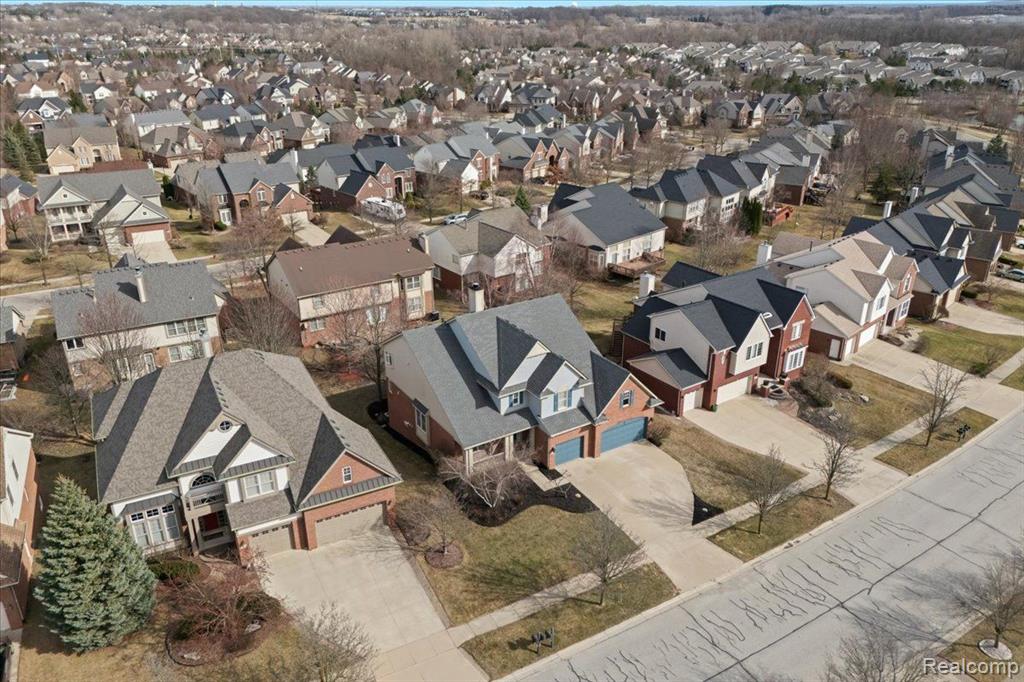 17020 CARRIAGE Way, Northville, MI 48168 — Photo 49