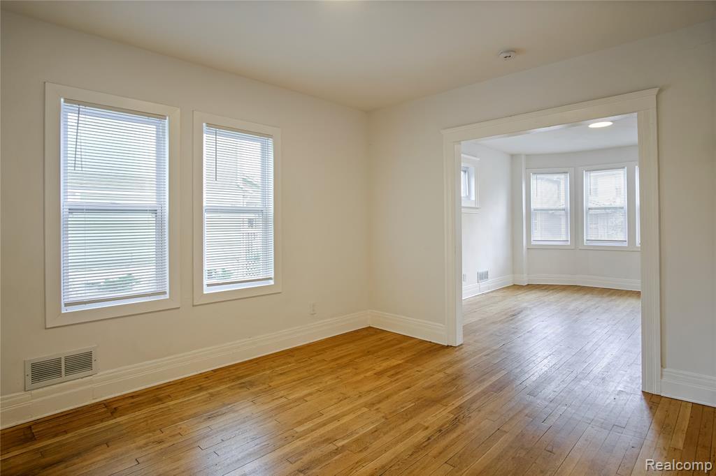 6224 Hecla Street, Detroit, MI 48208 — Photo 8