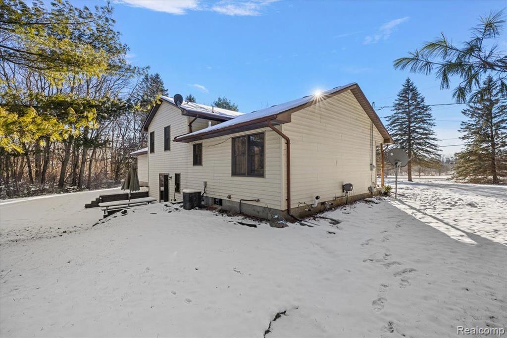 3645 E DRYDEN Road, Metamora, MI 48455 — Photo 7