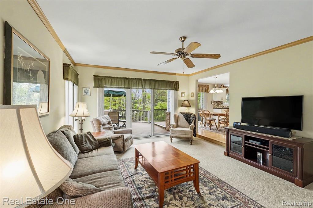 8189 High Point Trail, White Lake, MI — Photo 14