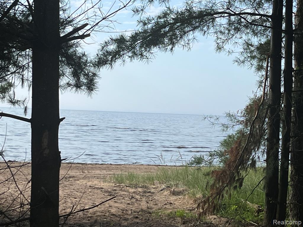 E4639 STATE HIGHWAY M35, Escanaba, MI 49829 — Photo 21