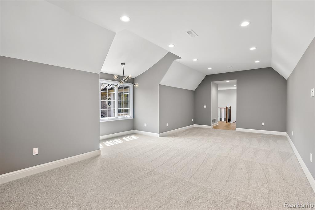 3268 Willis Drive, Oakland, MI, 48306