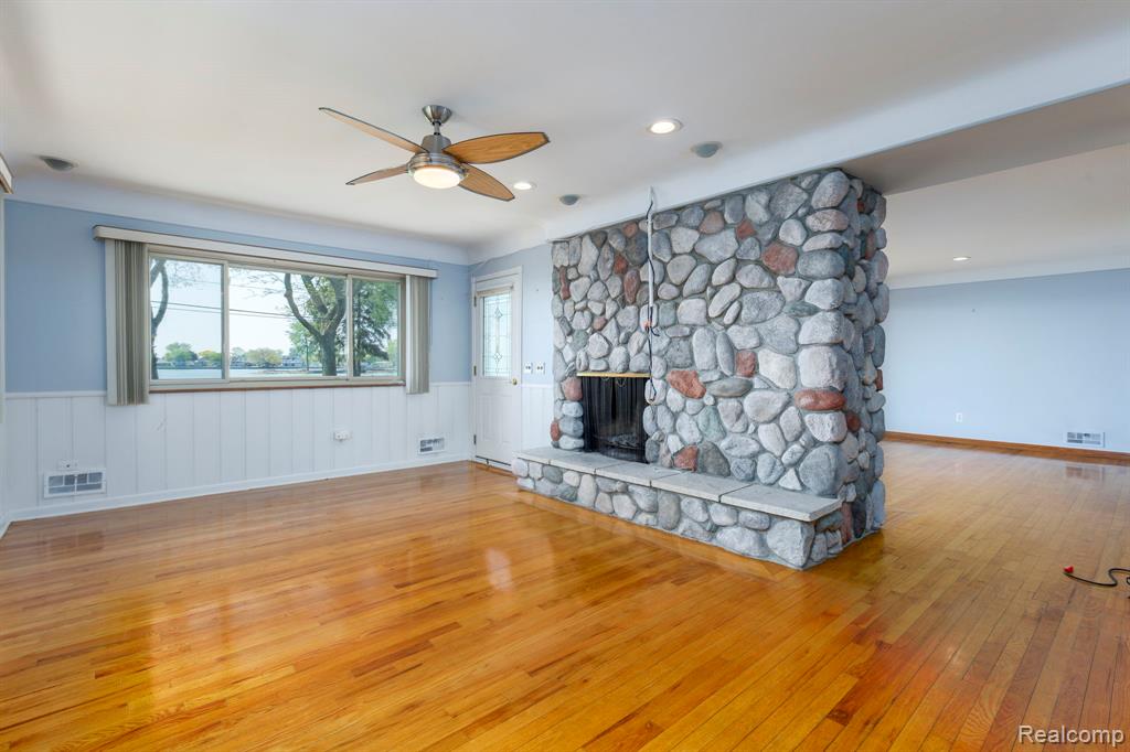 22606 Ardmore Park Drive, Saint Clair Shores, MI 48081 — Photo 19