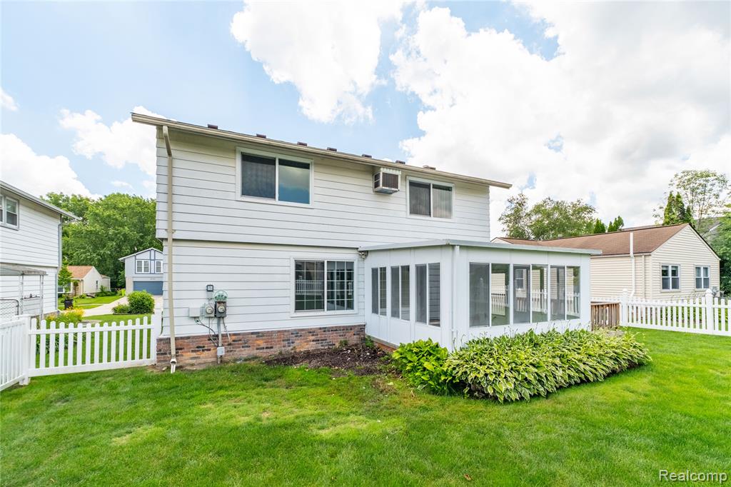 42352 Park Ridge Road, Novi, MI — Photo 37