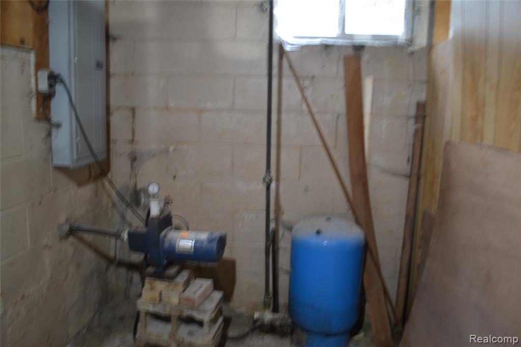 8153 N State Road, Otisville, MI 48463 — Photo 27
