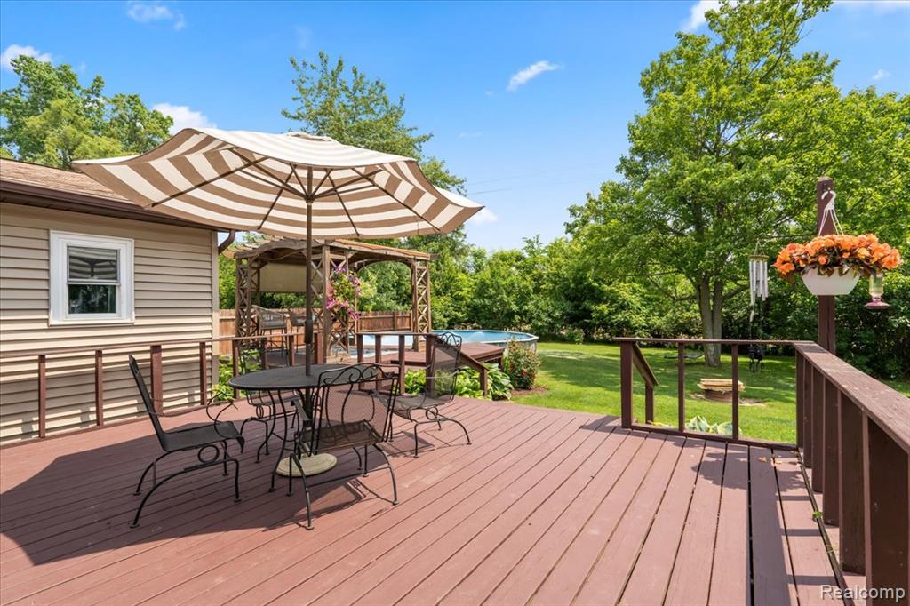 7569 S Durand Road, Durand, MI 48429 — Photo 26