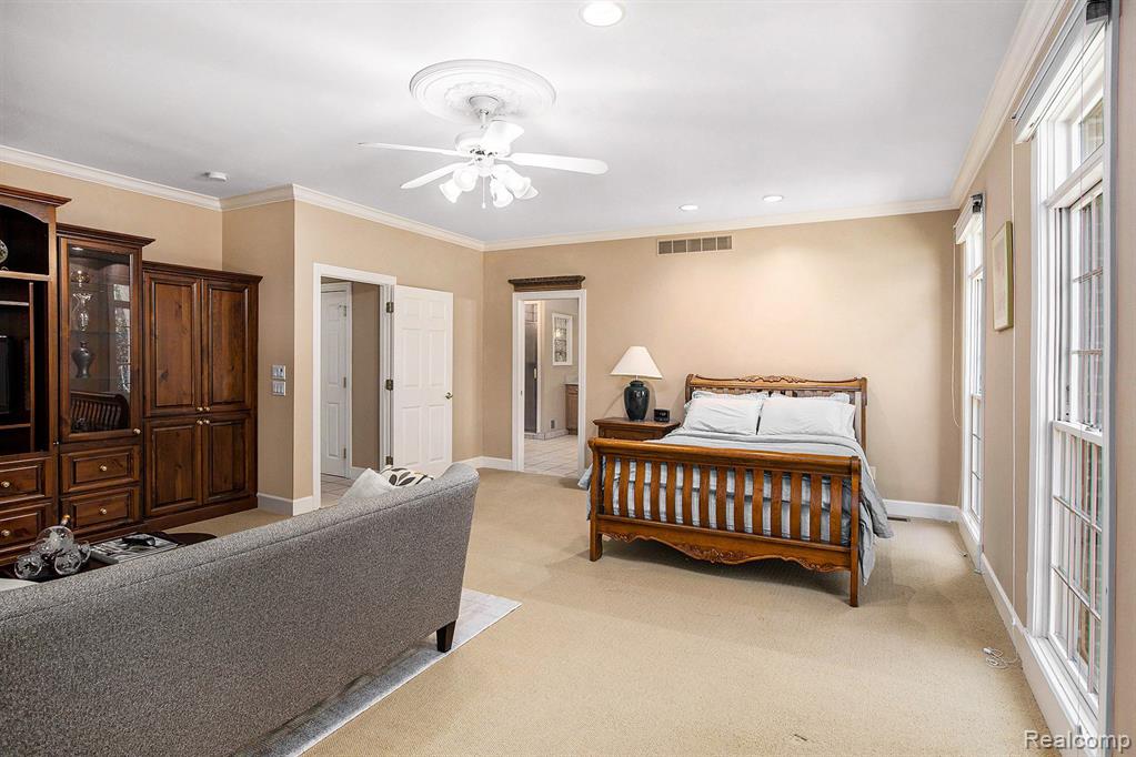 2115 Stonebridge Drive S, Ann Arbor, MI 48108 — Photo 24