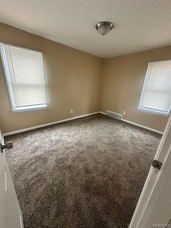 6166 UNIVERSITY, Detroit, MI 48224 — Photo 11