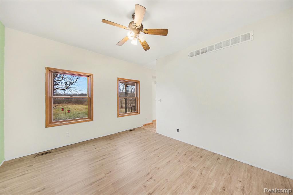 23780 Carleton West Road, Belleville, MI 48111 — Photo 9