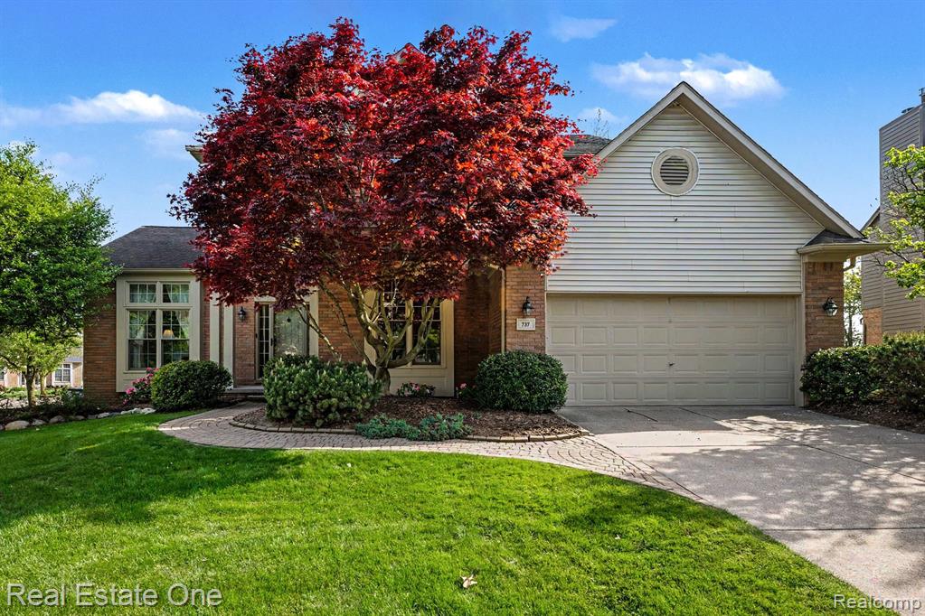 737 Woodfield Way, Rochester Hills, MI 48307 — Photo 2