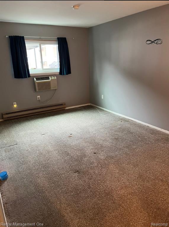 7610 Woodview Drive, Westland, MI — Photo 11