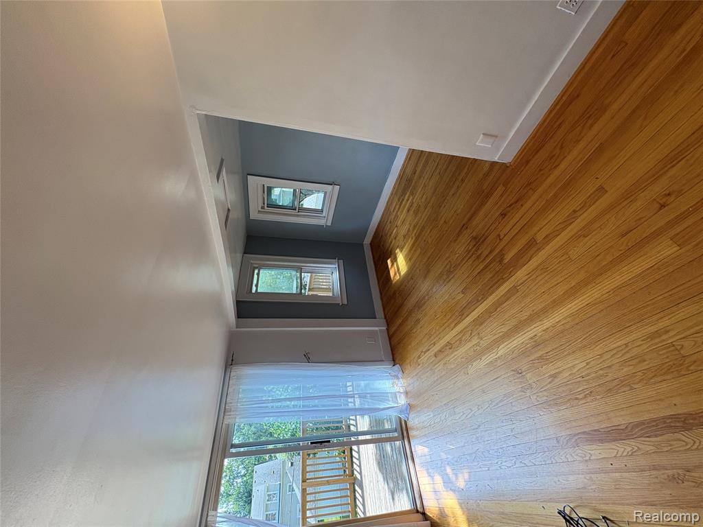 487 W Troy Street, Fenton, MI 48220 — Photo 13