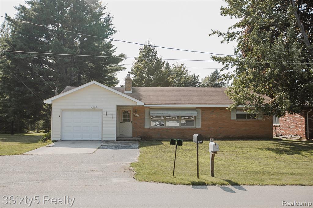 1035 Wadsworth Street, East Tawas, MI 48730