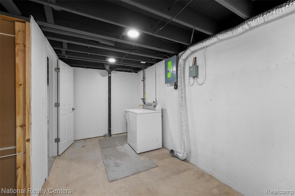27736 Osmun Street, Madison Heights, MI 48071 — Photo 24