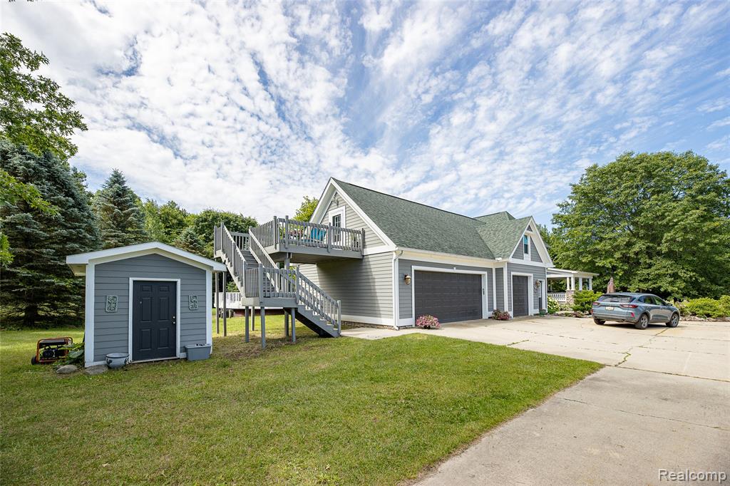 3839 Shamrock Drive, Lapeer, MI 48446 — Photo 9