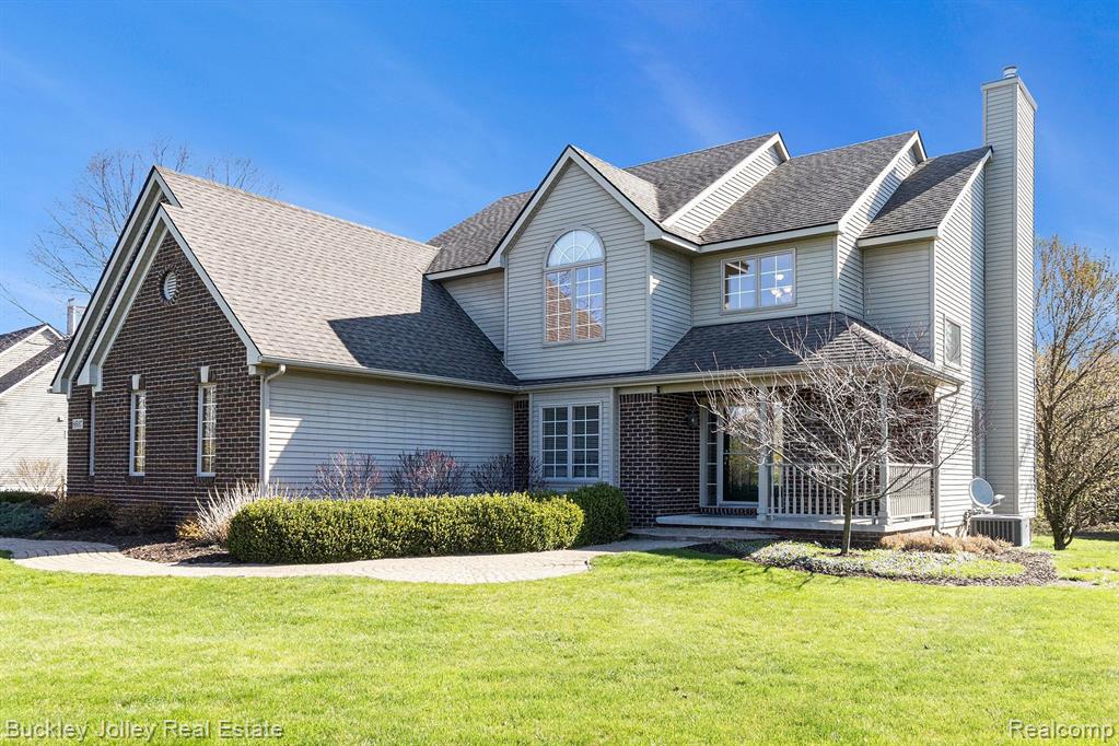 8537 SADDLEWOOD Drive, Brighton, MI 48116 — Photo 28