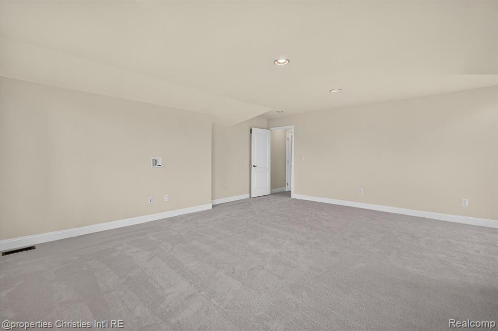 46592 Pinehurst Circle N, Northville, MI 48168 — Photo 56