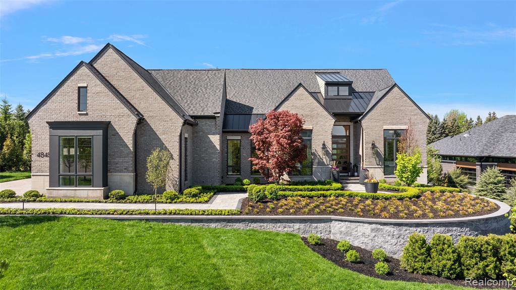 4848 PINNACLE Boulevard, Rochester, MI 48306 — Photo 2