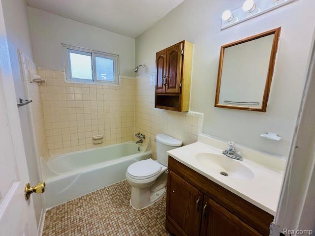 819 FRANK Avenue, Lincoln Park, MI 48146 — Photo 4